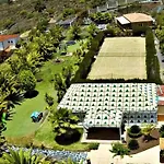 Geraeumiges Mit Kaminofen Und Terrasse By Interhome * Guía de Isora