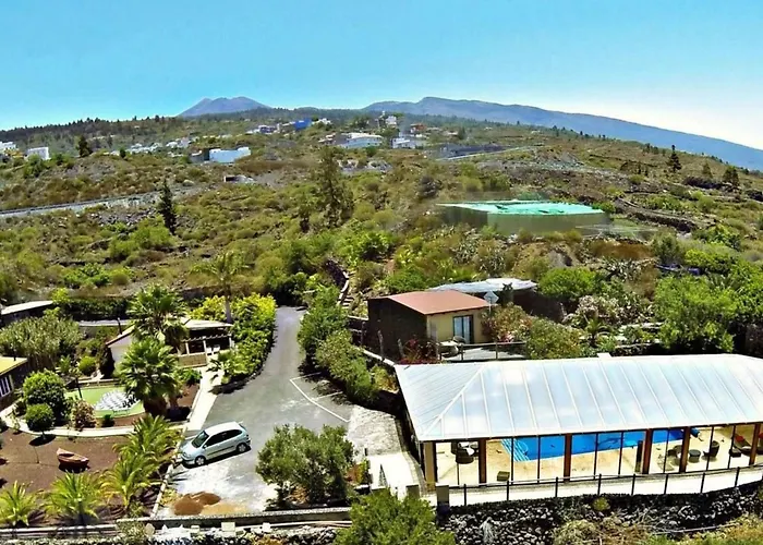 Geraeumiges Mit Kaminofen Und Terrasse By Interhome *